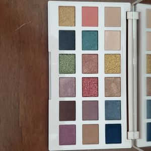 Ciate london eyeshadow editor palette